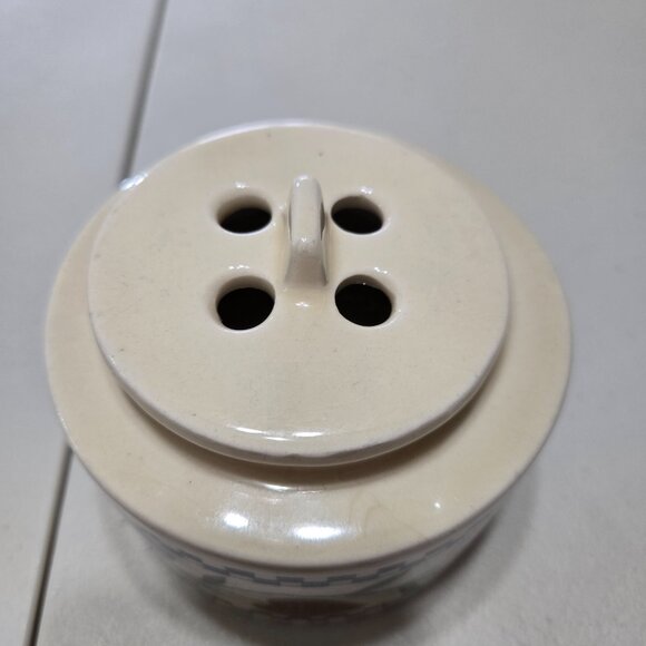 Hearts Delight Collection Potpourri Container - Picture 2 of 4